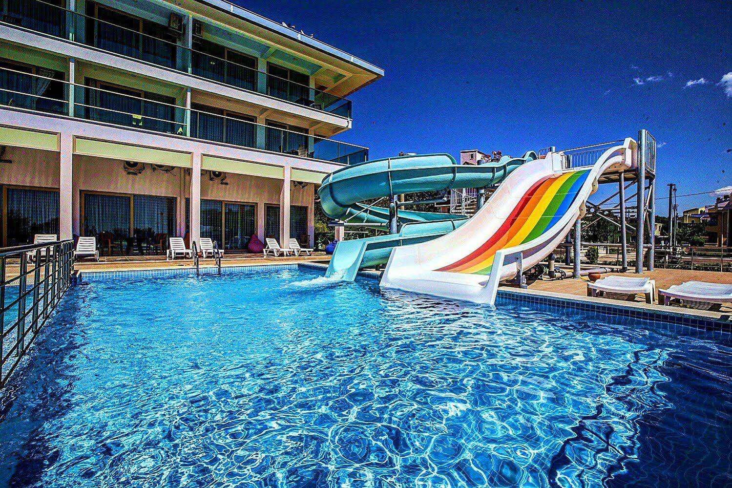 Cetin Prestige Resort Hotel