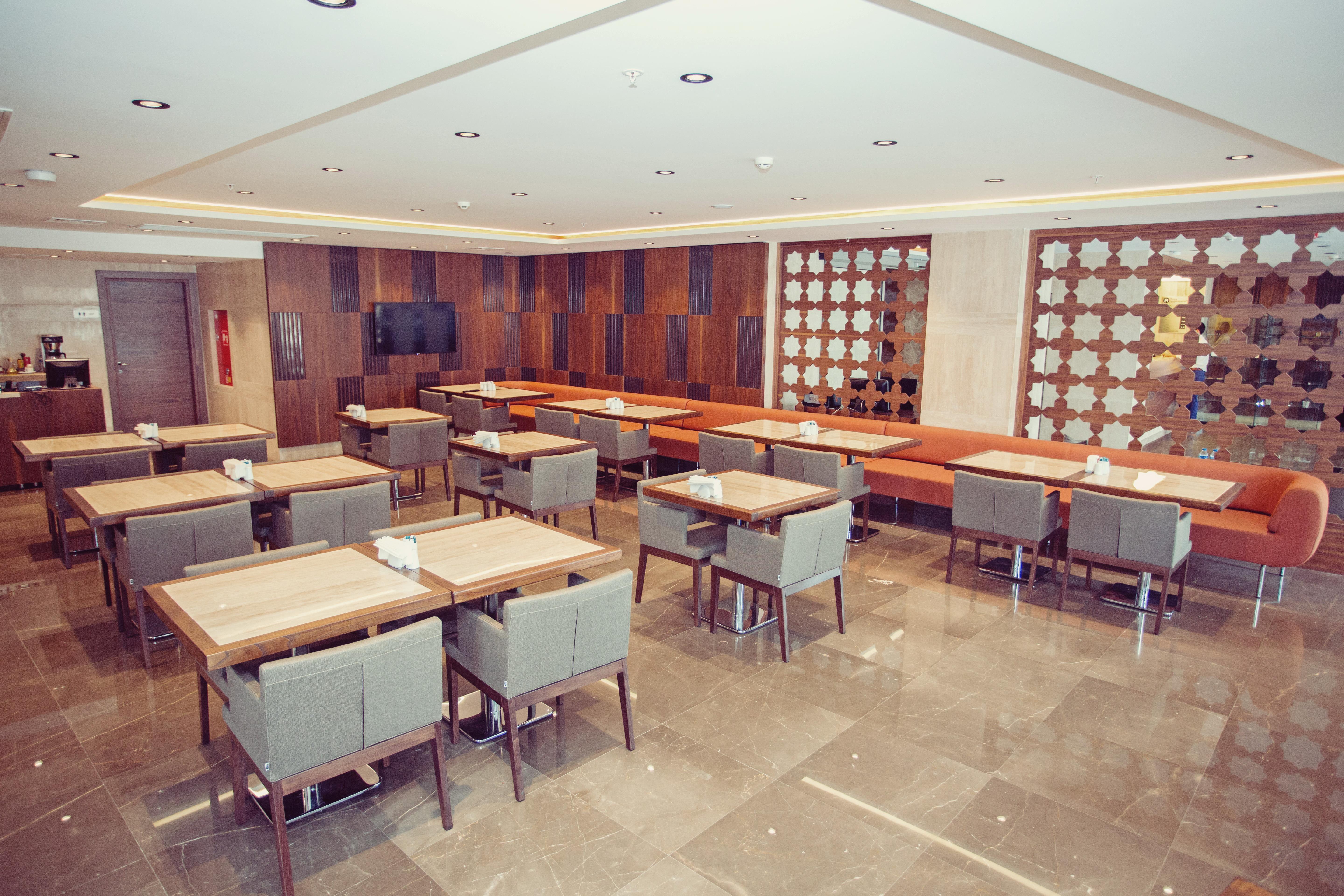 Fesa Business Hotel