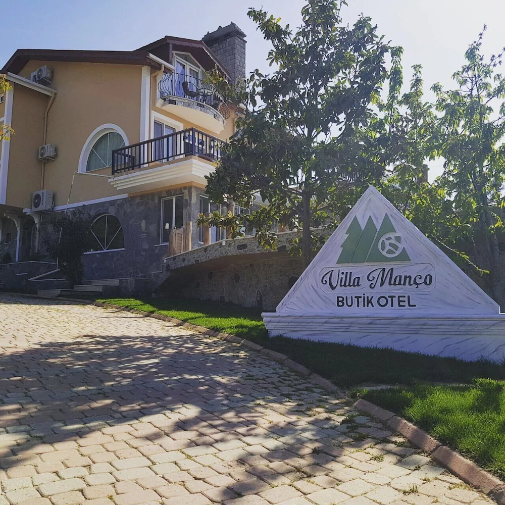 Villa Manco Butik Hotel