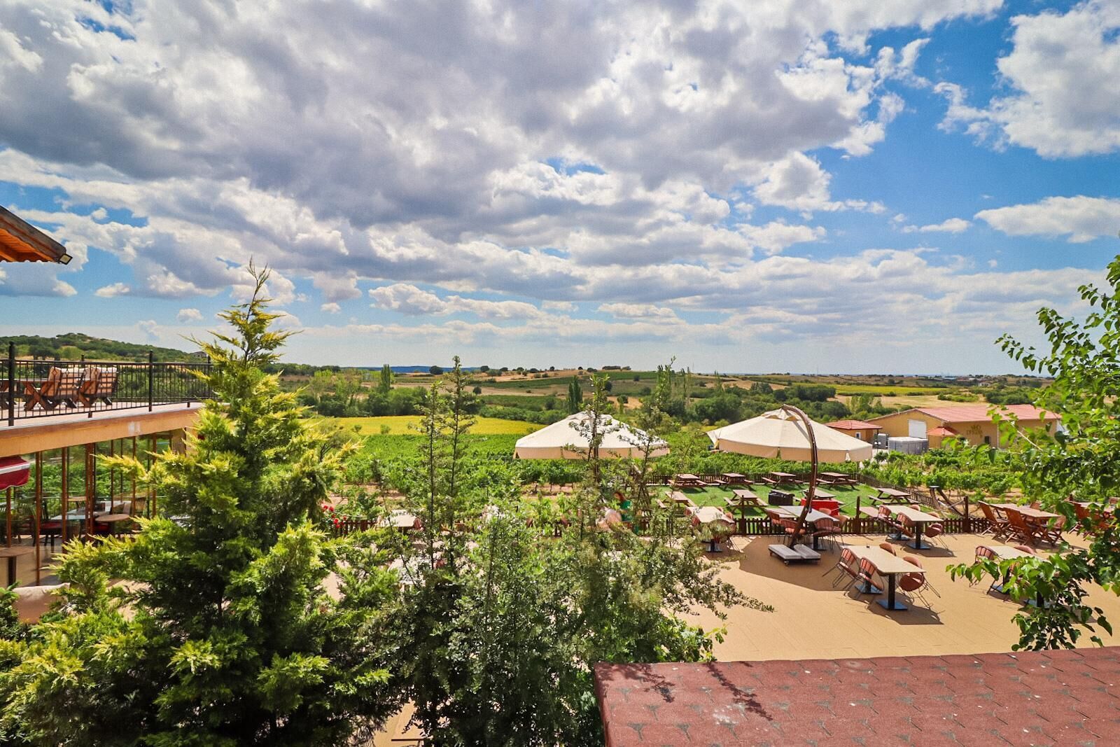 Dessera Vineyards Hotel