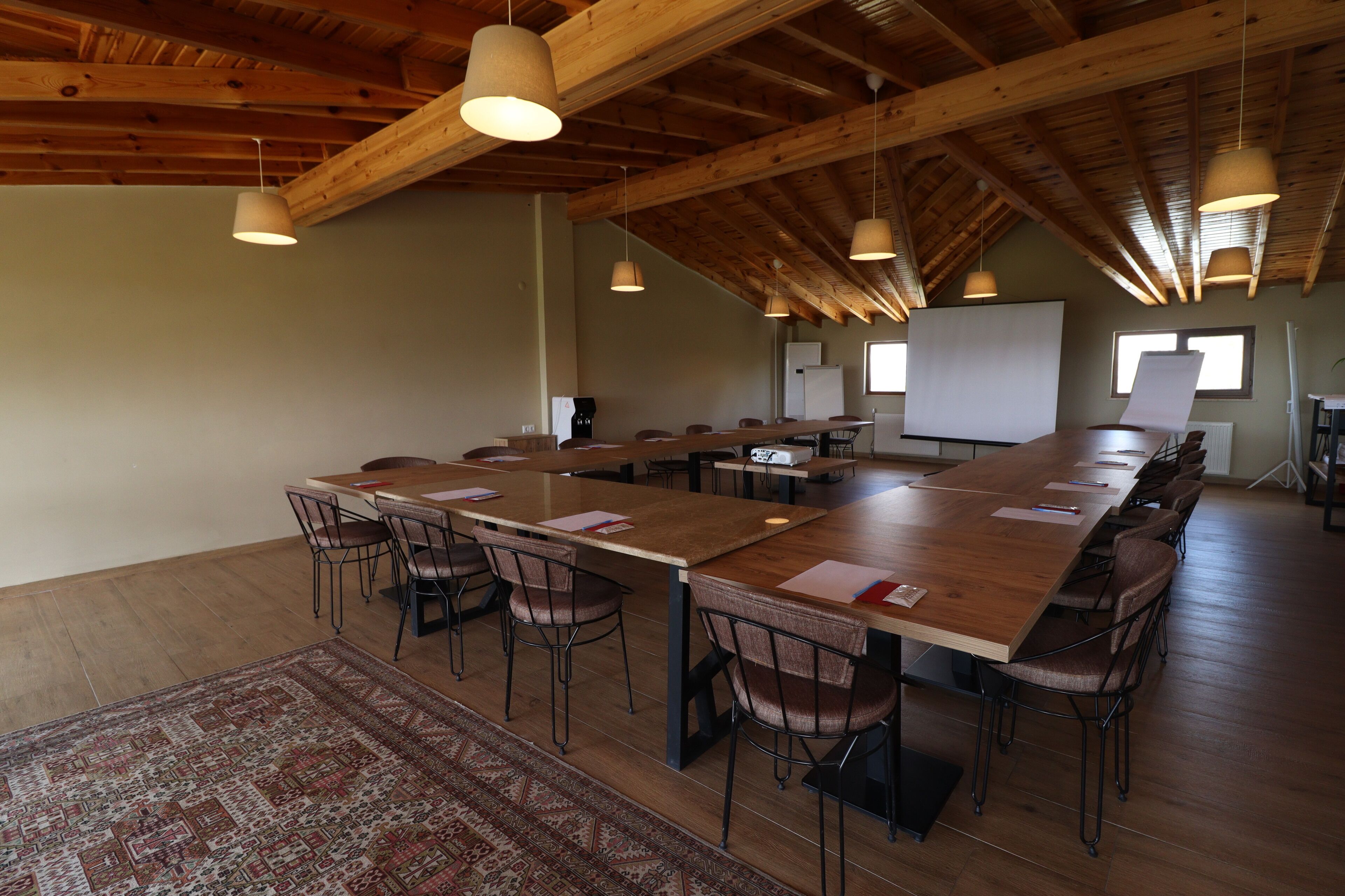 Dessera Vineyards Hotel
