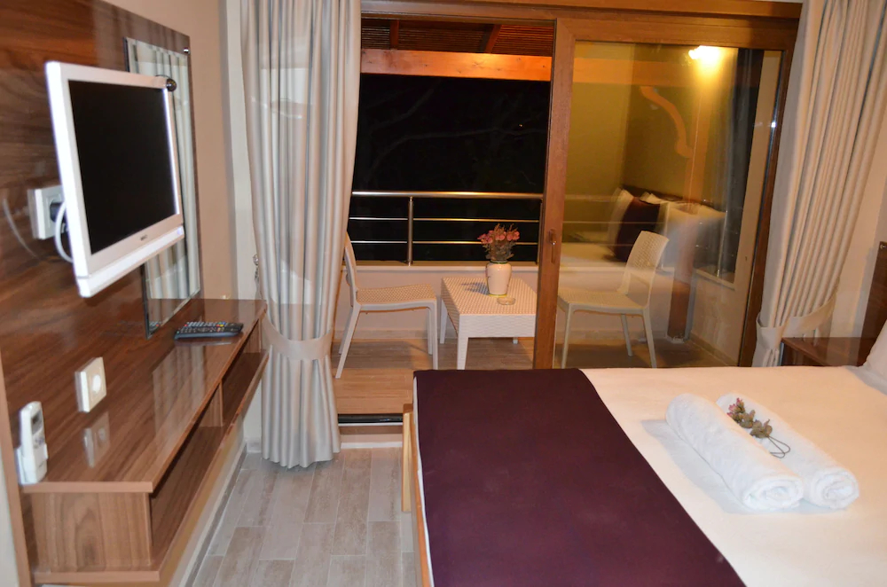 Otel Ada Palas
