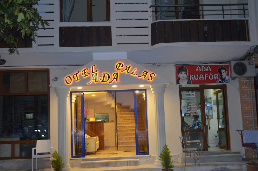 Otel Ada Palas