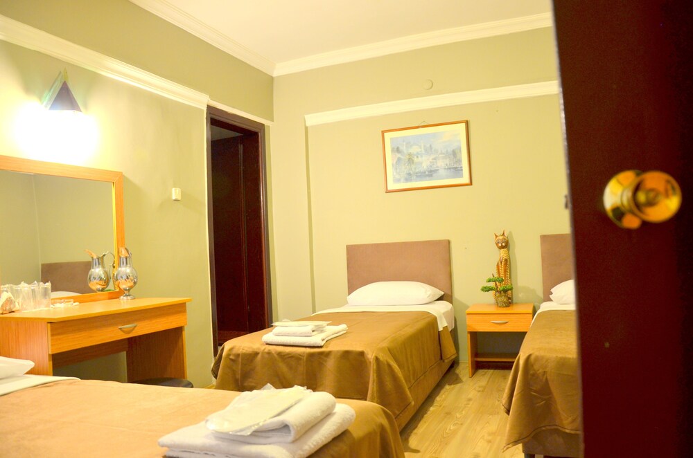 Elit Hotel