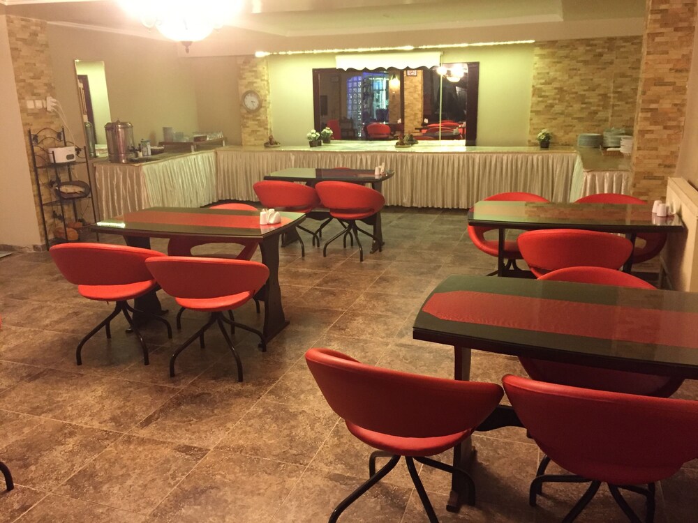 Elit Hotel