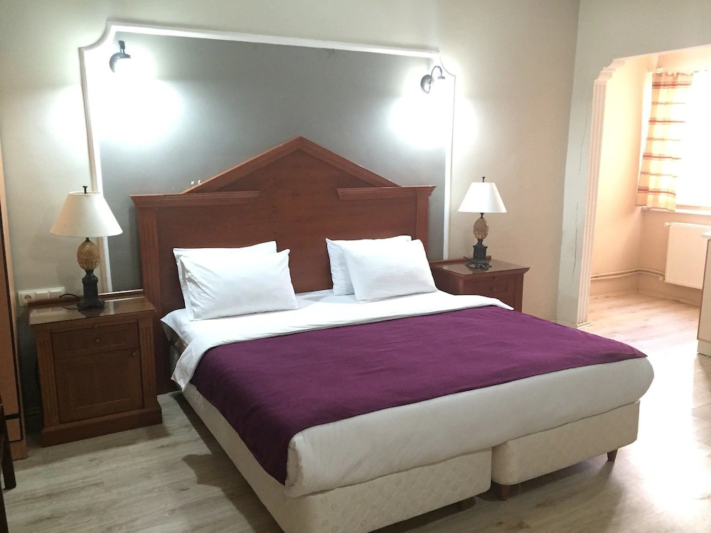 Elit Hotel