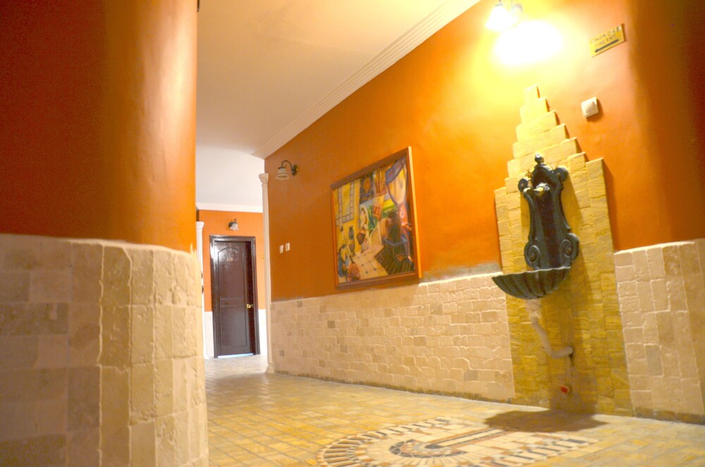 Elit Hotel