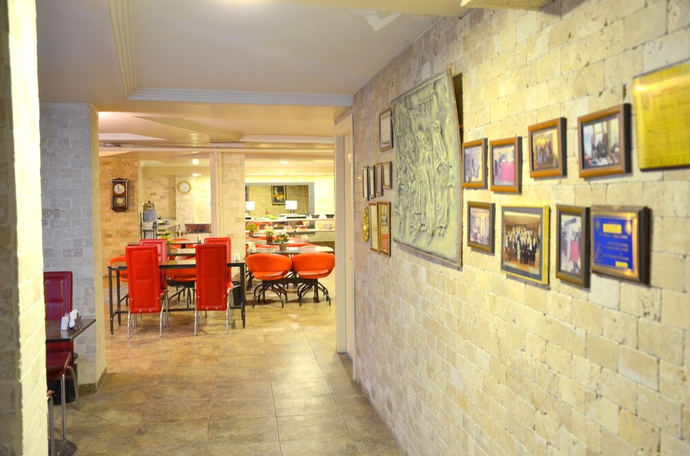 Elit Hotel