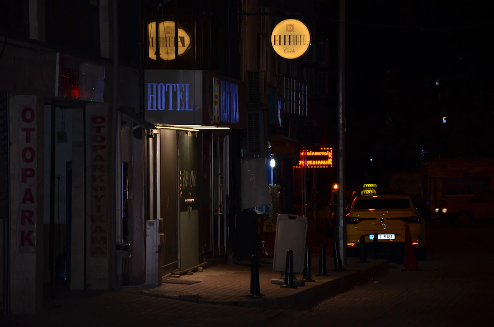 Elit Hotel