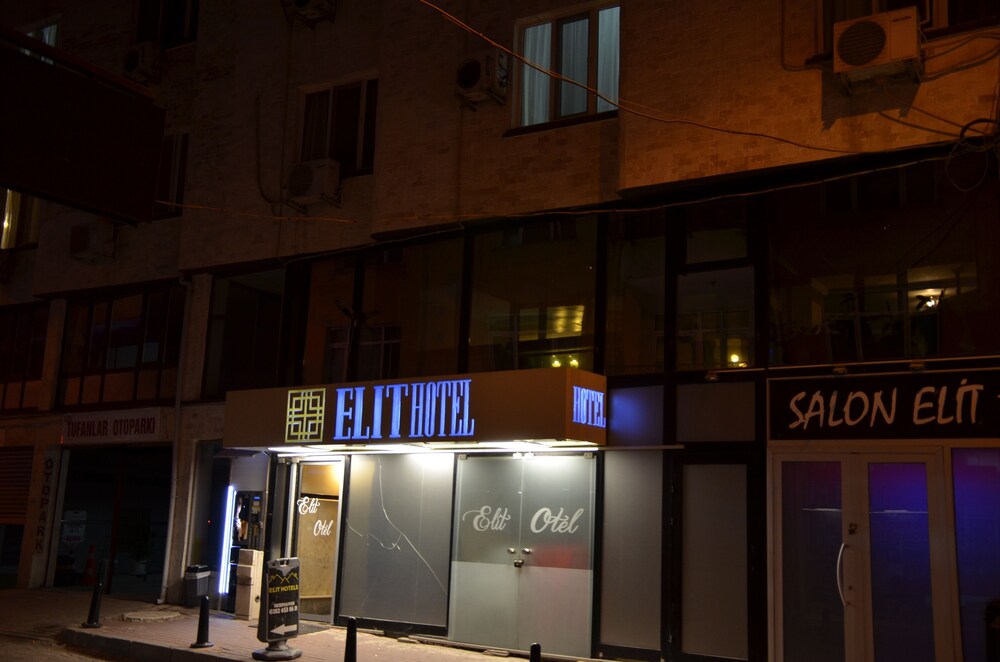 Elit Hotel