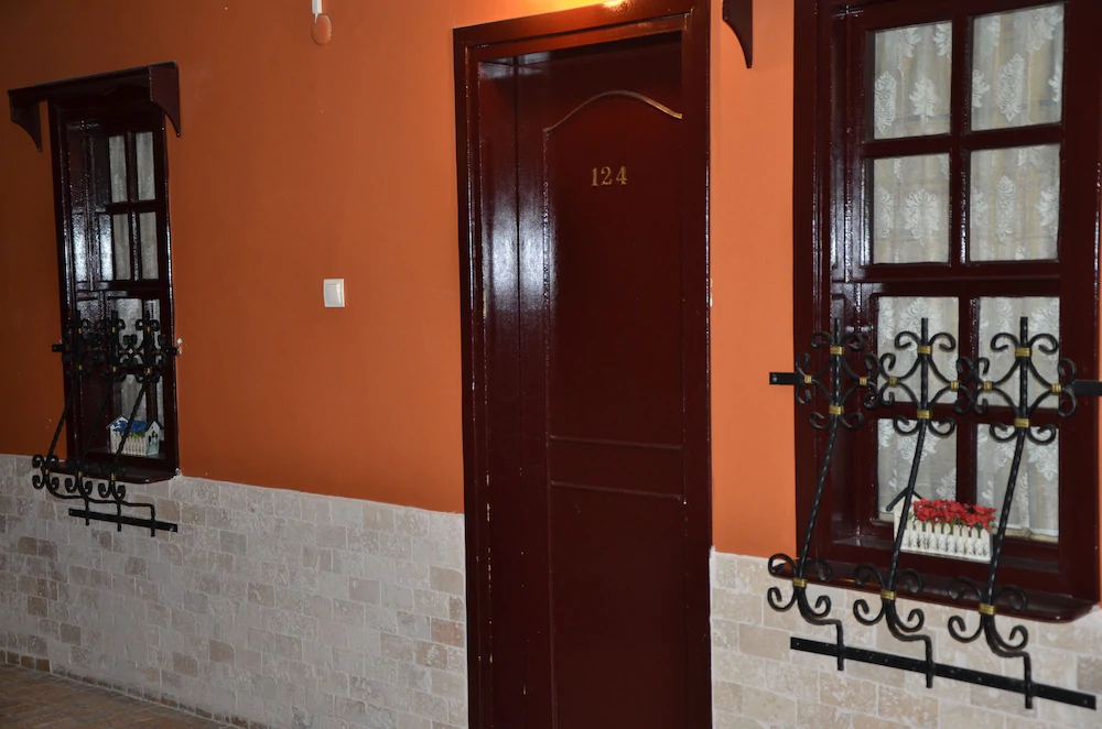 Elit Hotel