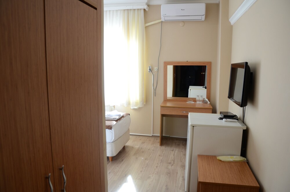 Elit Hotel