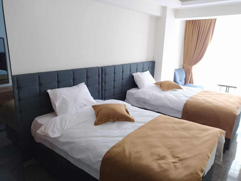 Arteria Family Residence & Suit Hotel