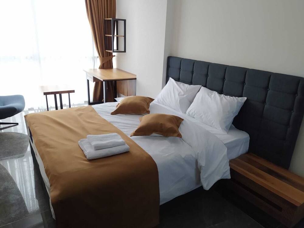 Arteria Family Residence & Suit Hotel