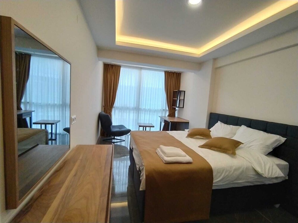 Arteria Family Residence & Suit Hotel