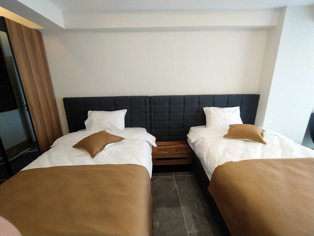 Arteria Family Residence & Suit Hotel