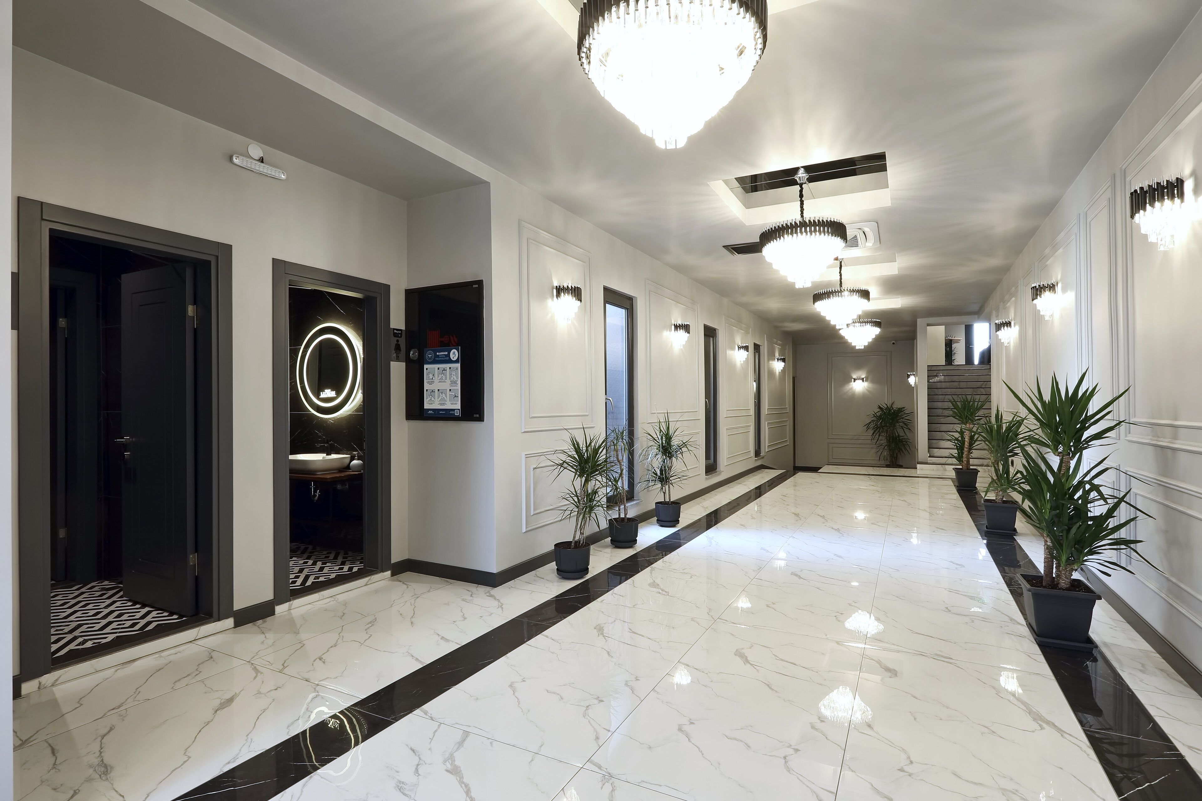 Luxon Hotel