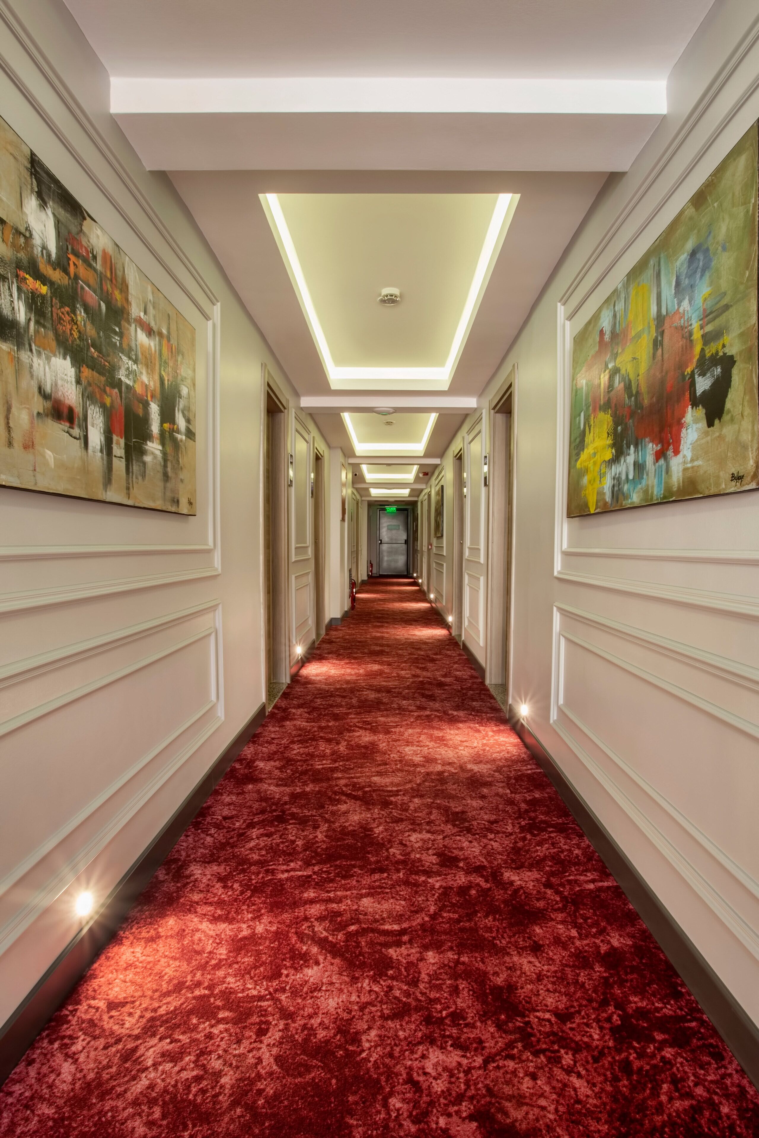 Luxon Hotel