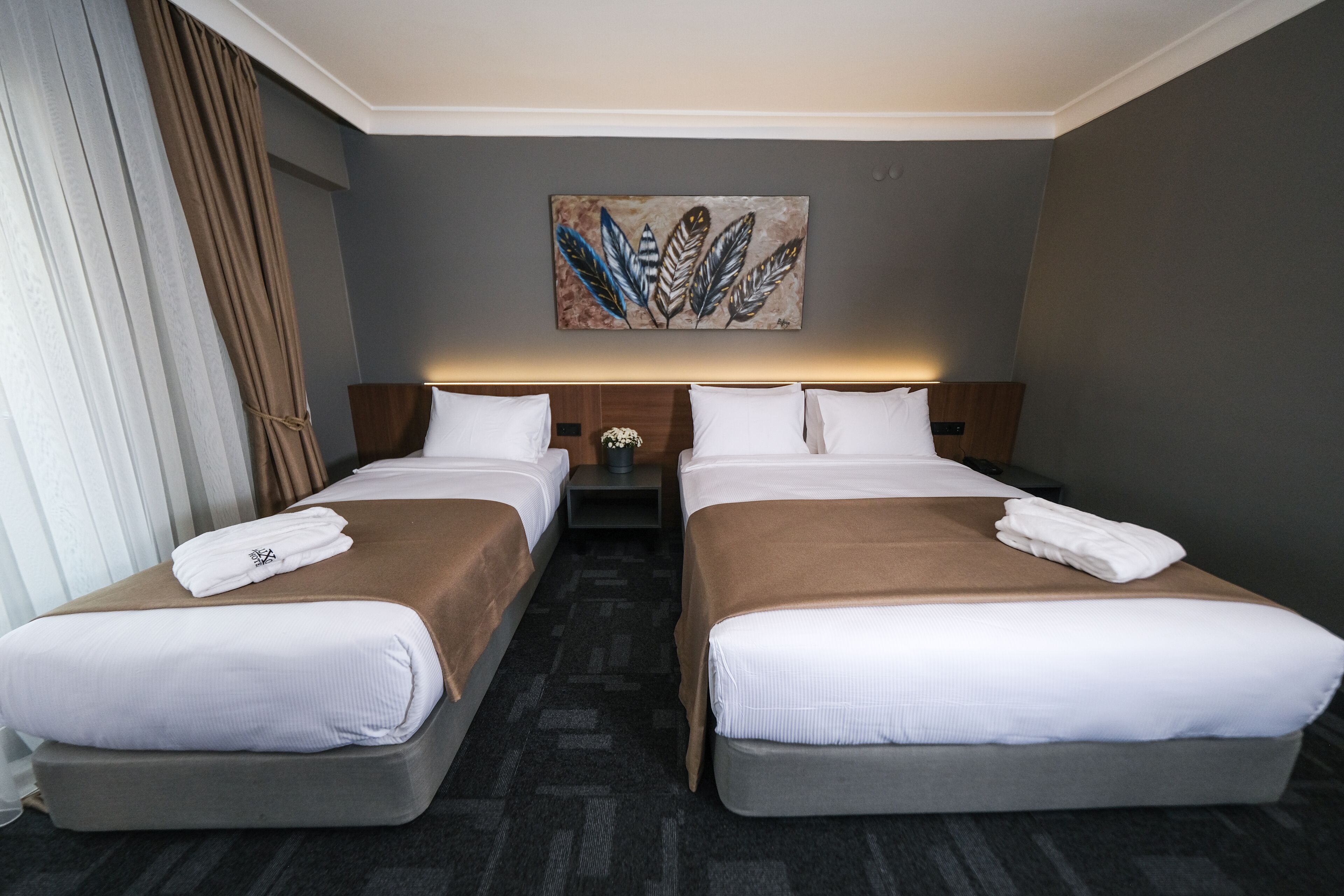Luxon Hotel