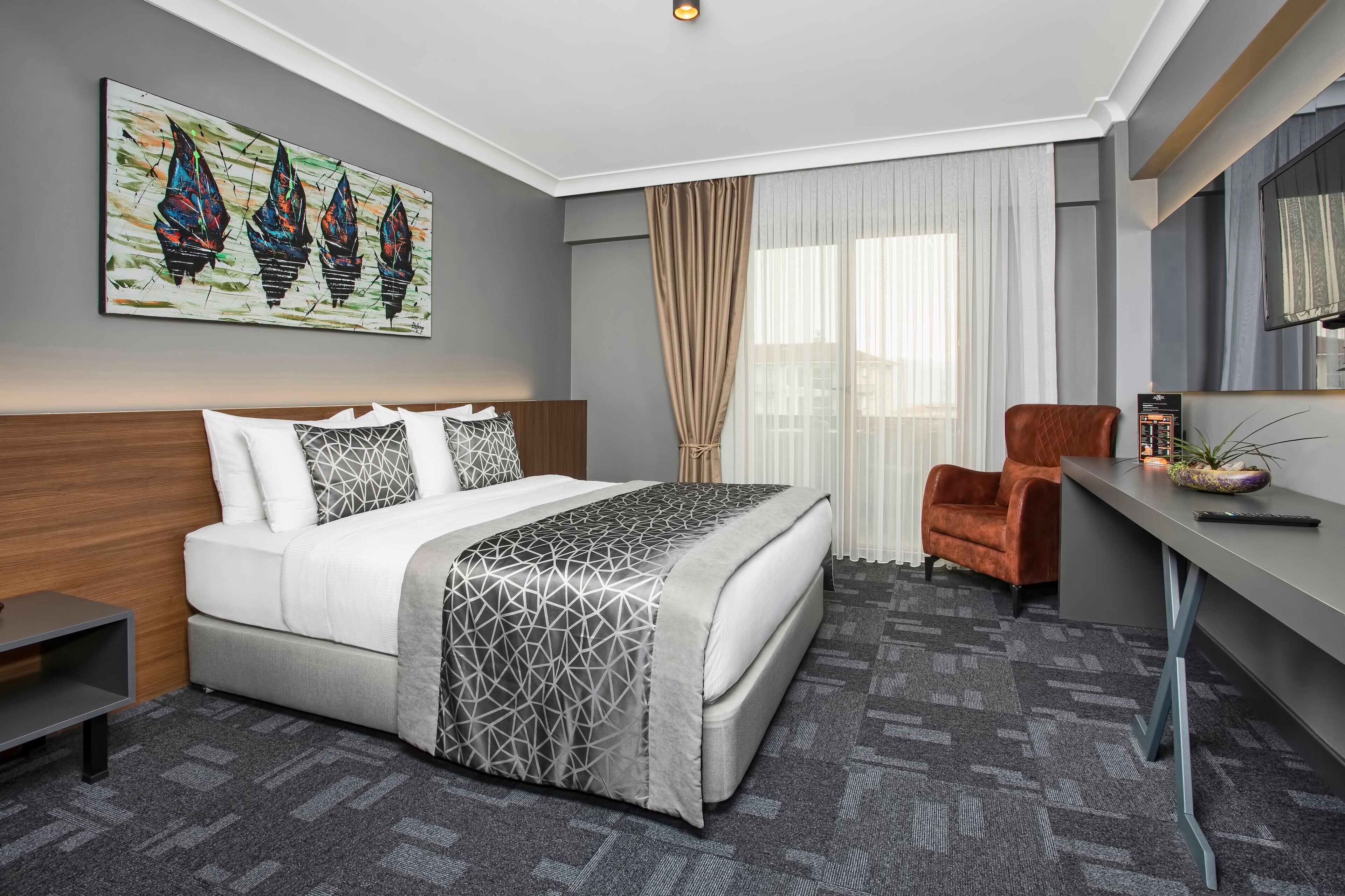 Luxon Hotel