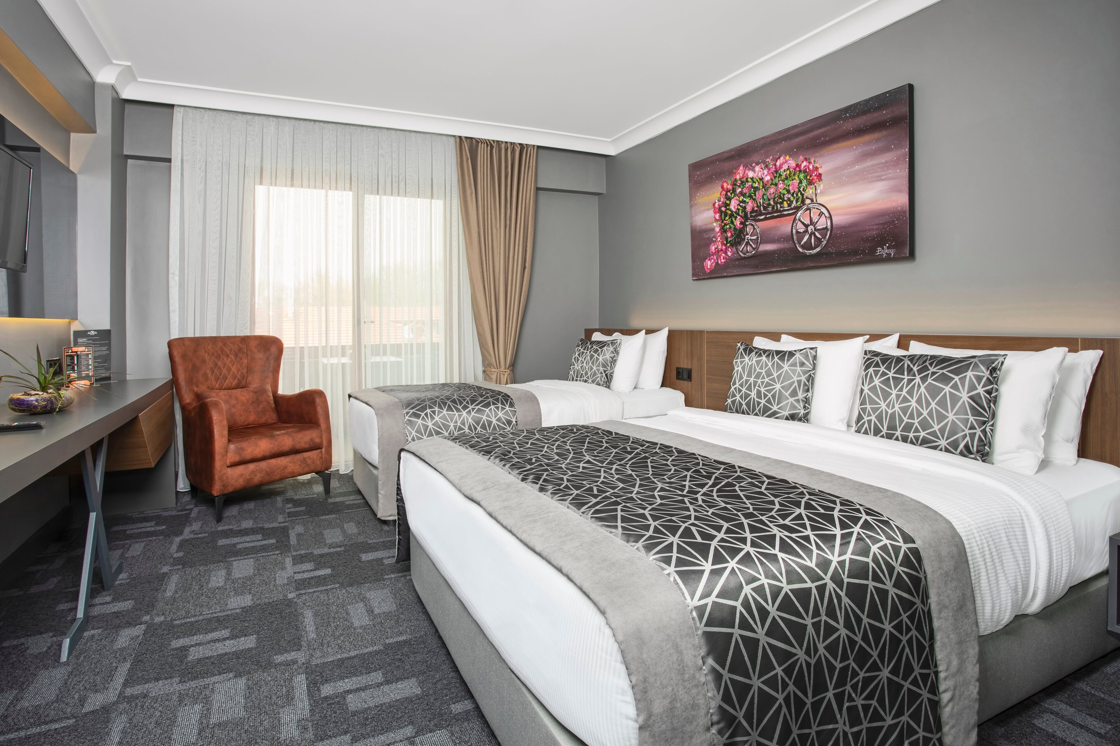 Luxon Hotel