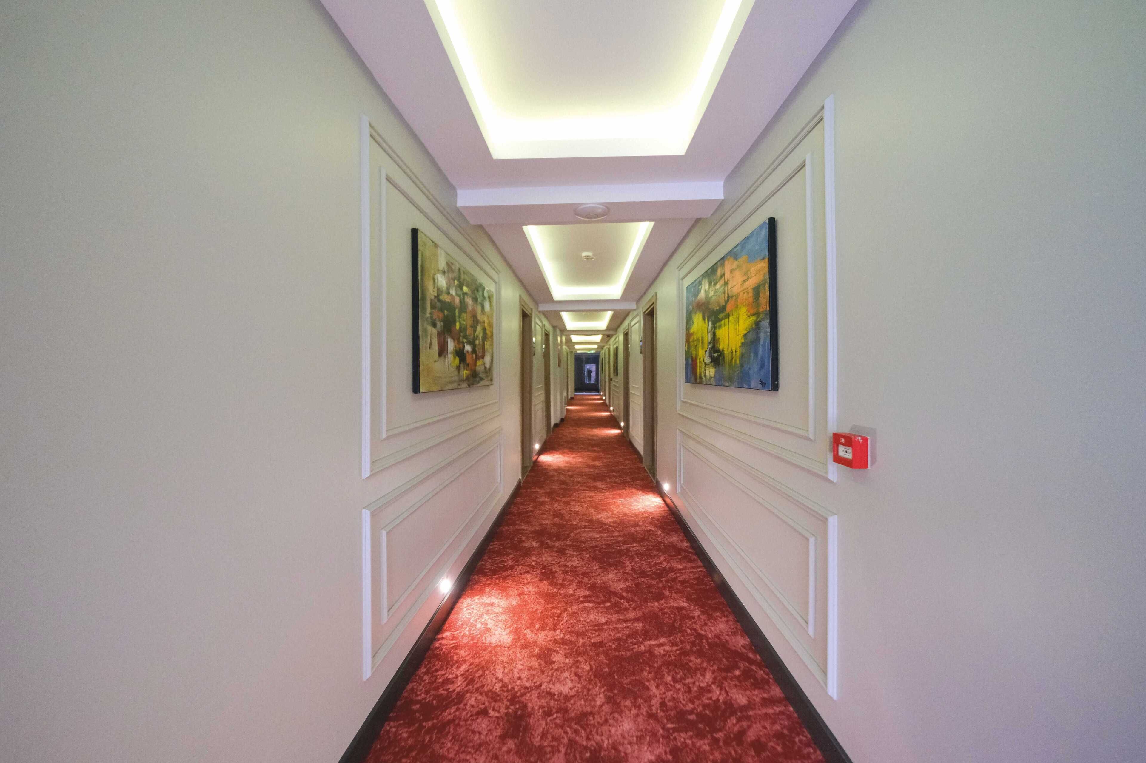 Luxon Hotel