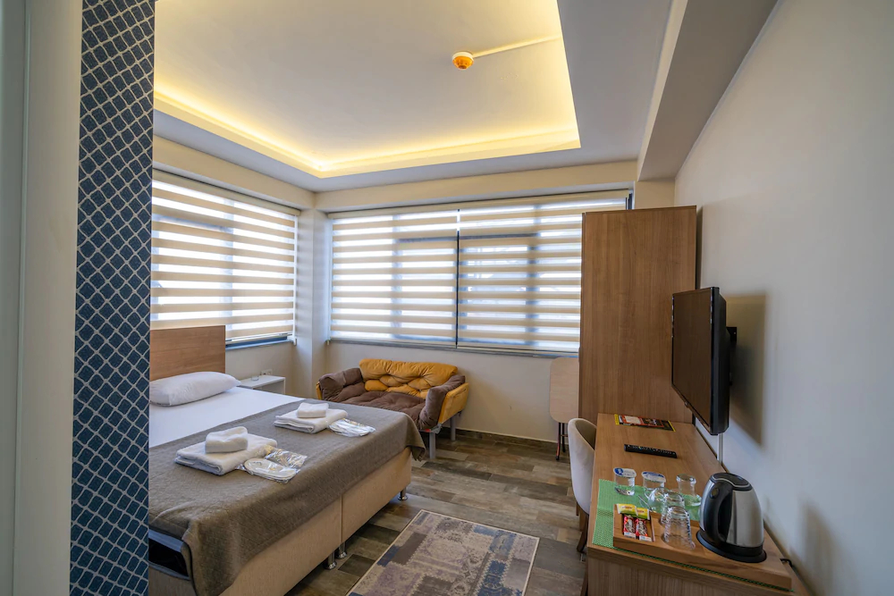 Sist 34 Suit Hotel