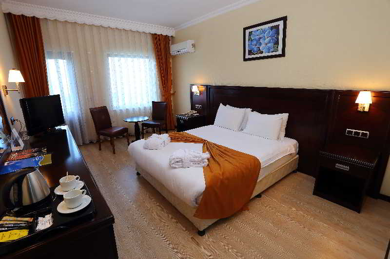 Eser Diamond Hotel & Convention Center