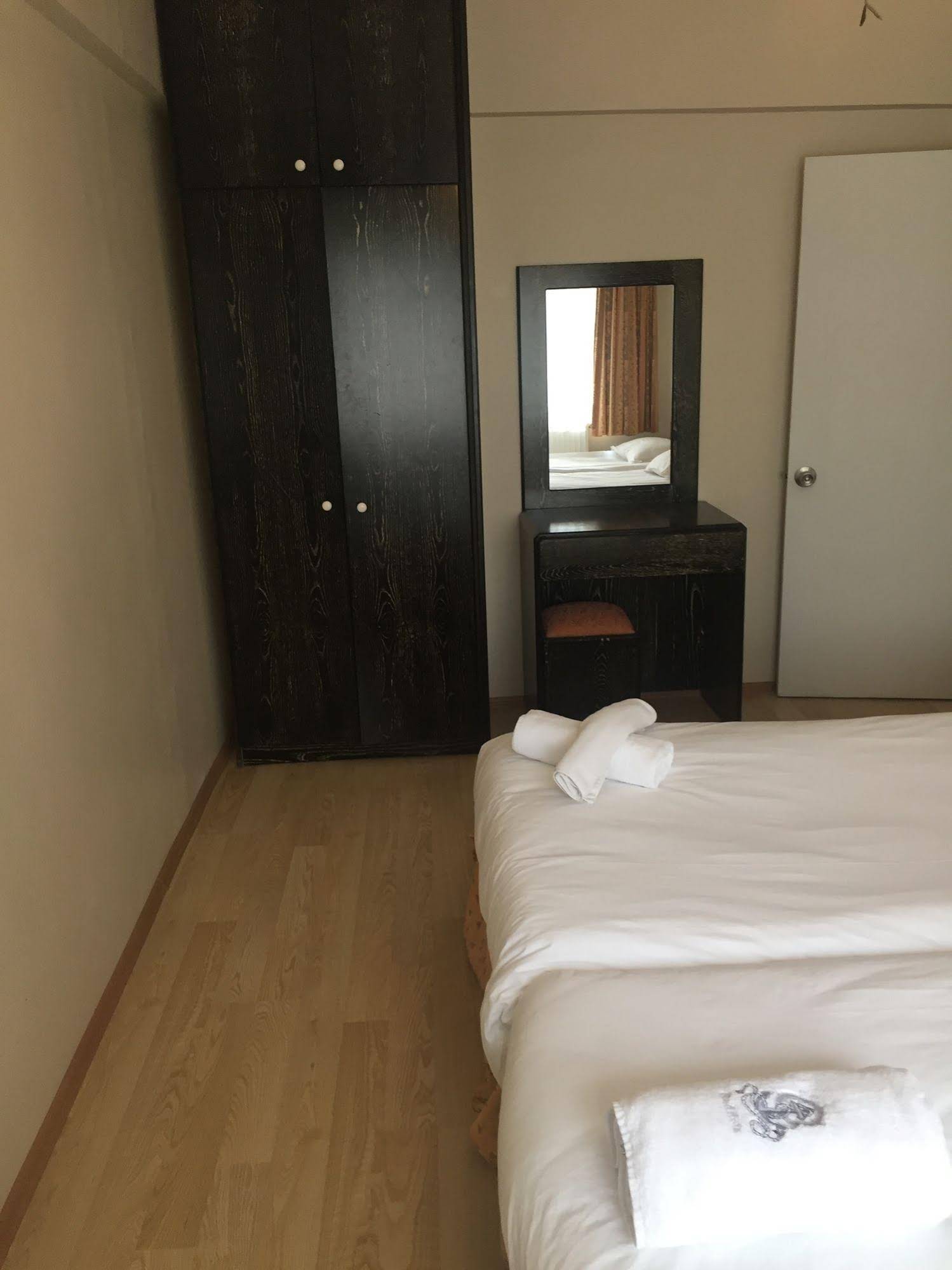 Evim Apart Hotel