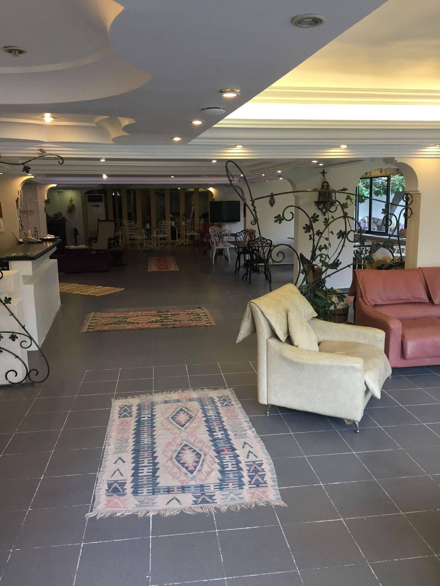 Evim Apart Hotel