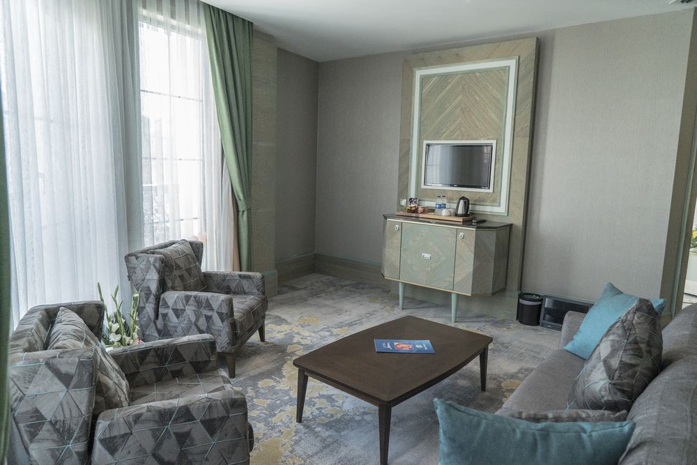 Mirart Hotel Boutique And Spa