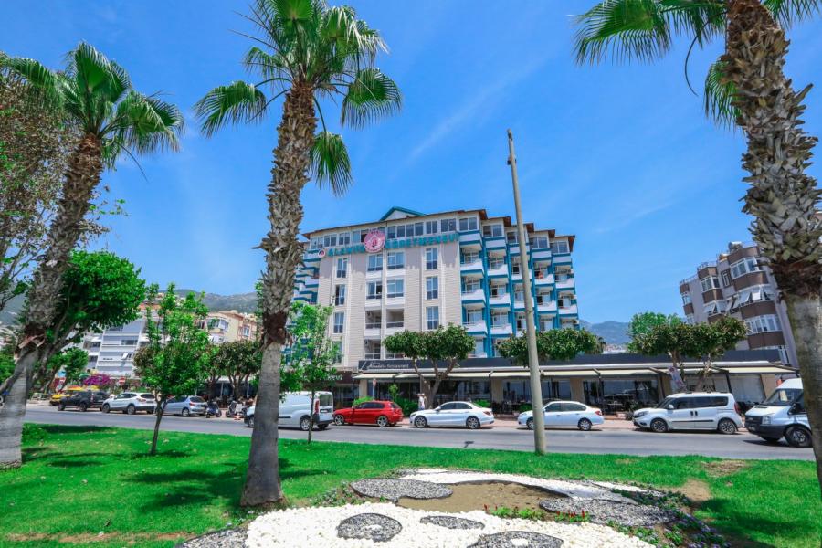 Alanya Ögretmen Evi