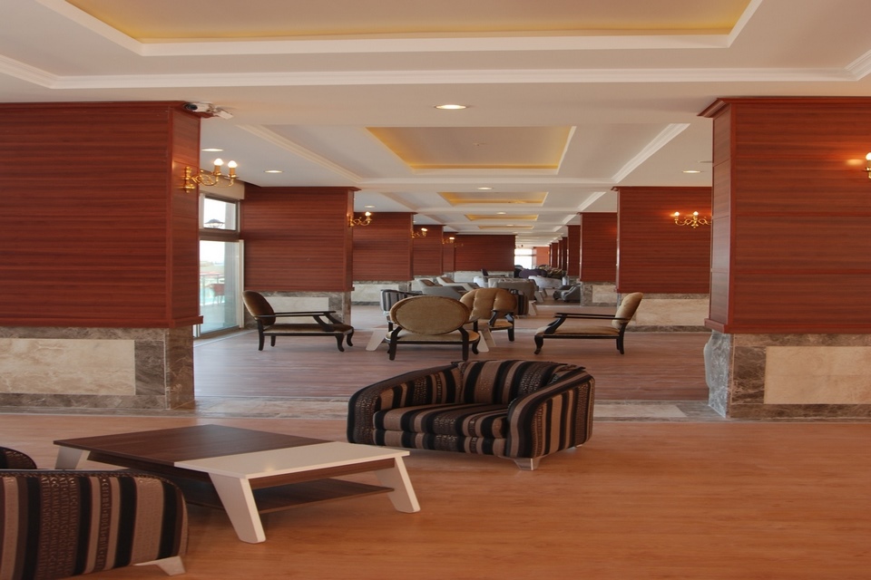 Hedef Beach Resort & Spa