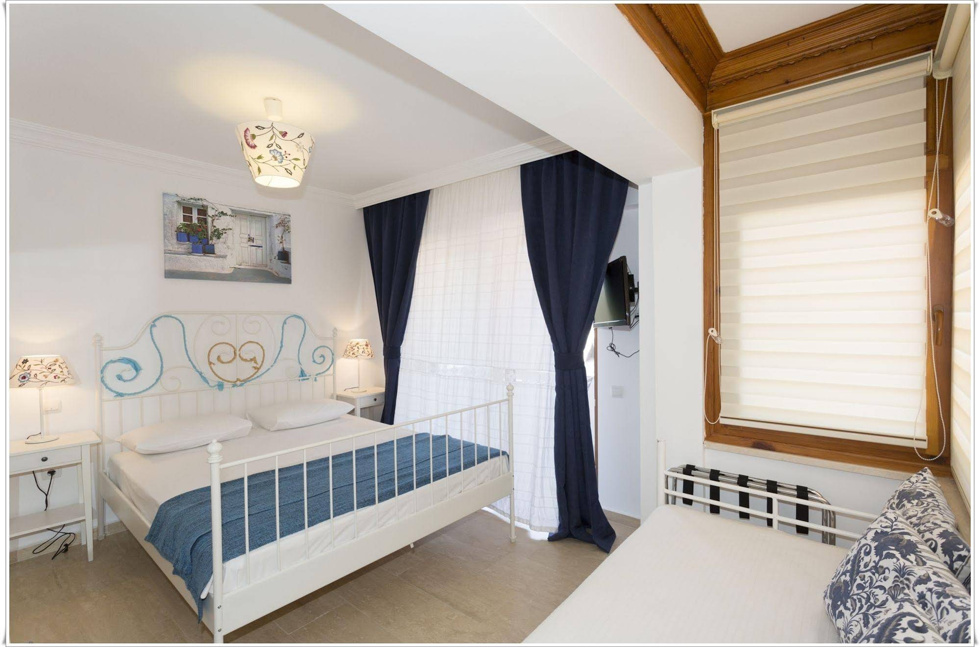 Ayka Hotel