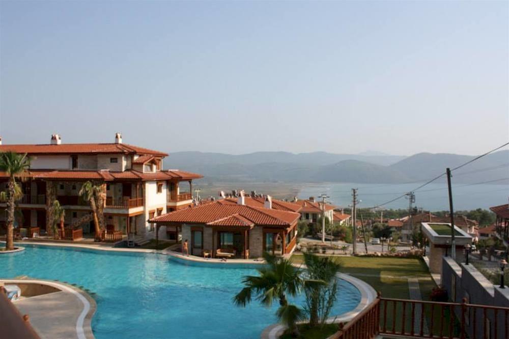 Shimal Residences & Hotel