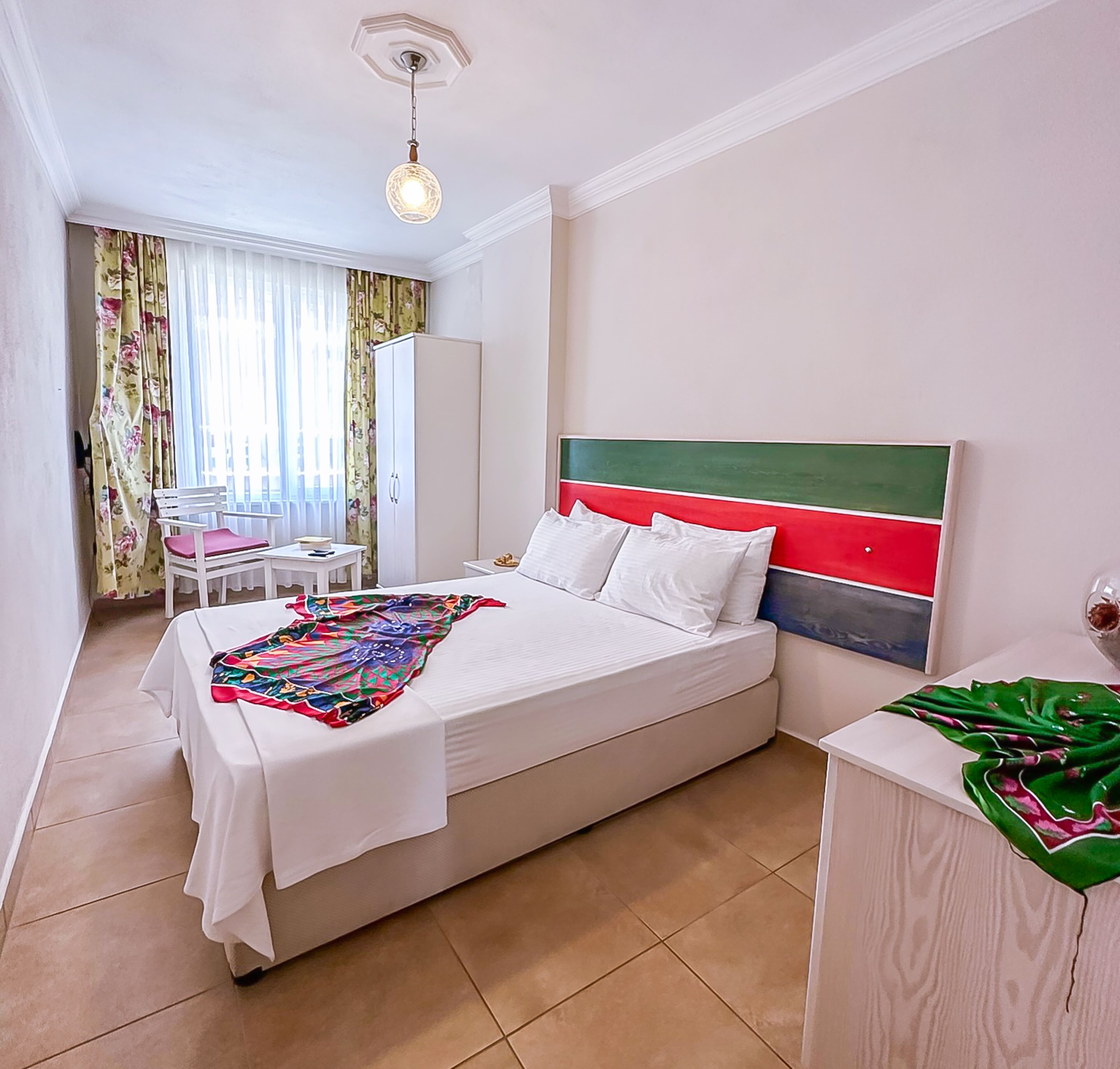 Abelia Hotel
