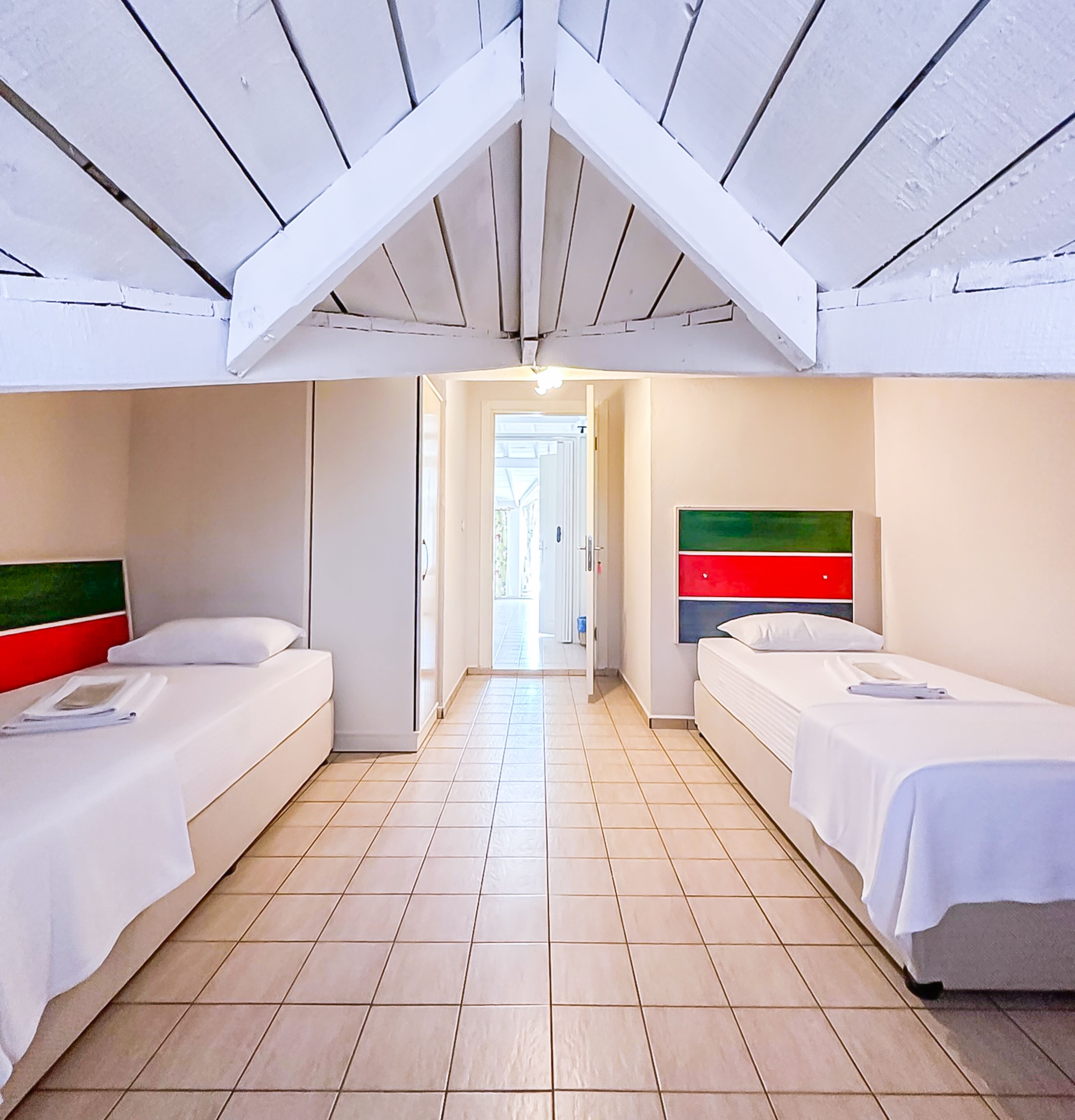 Abelia Hotel