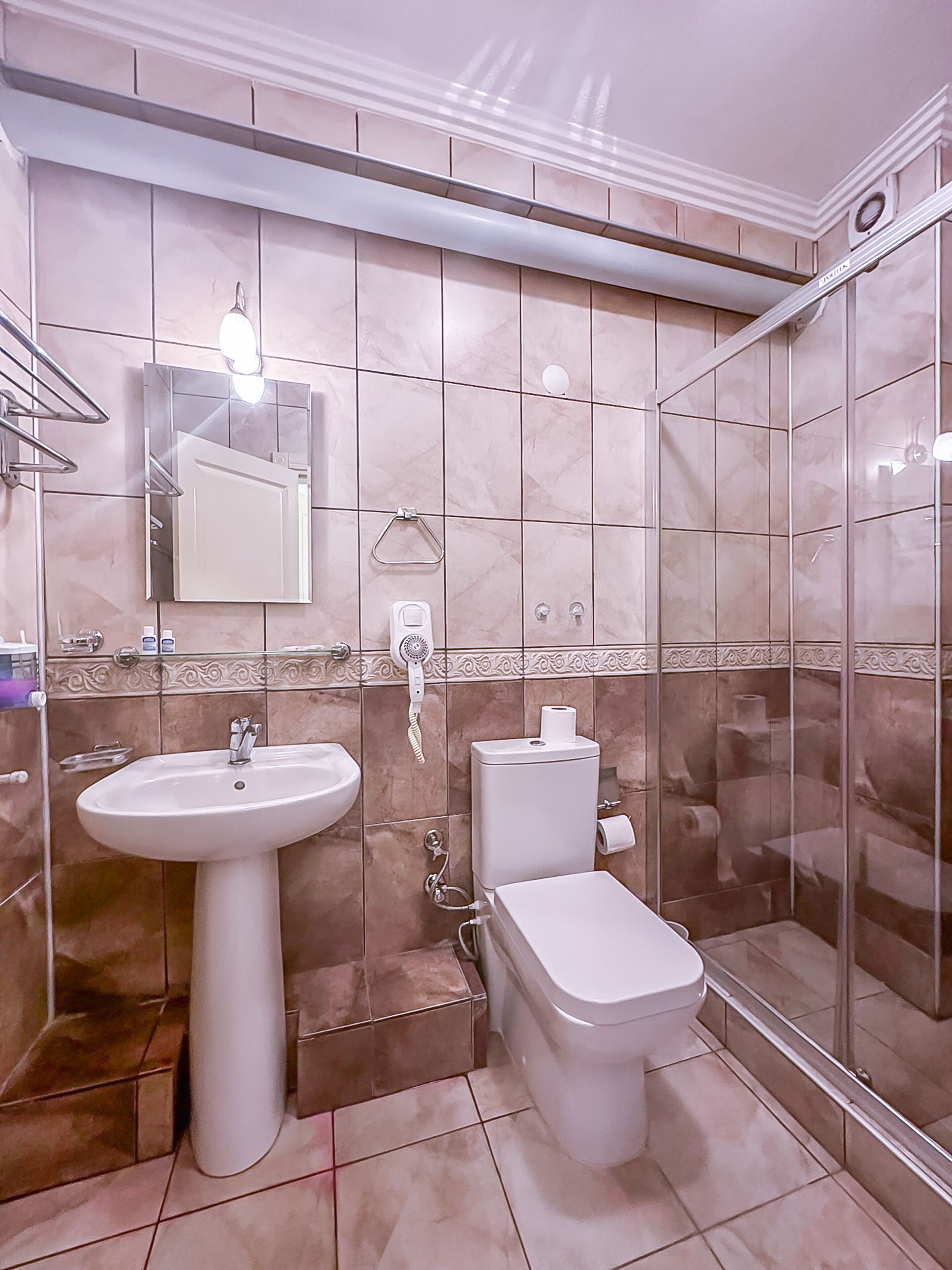Abelia Hotel