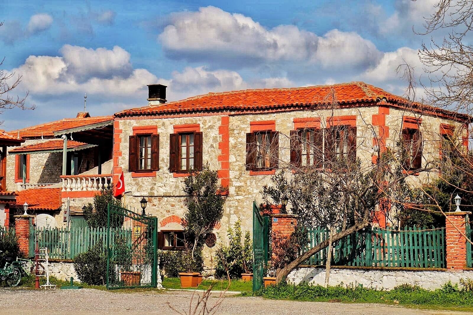 Ayvalik Sural Çiftligi Since 1899