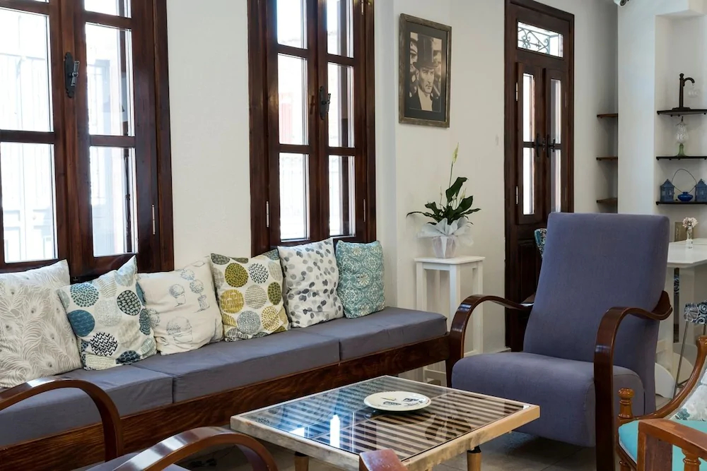 Bouti Ayvalik Otel