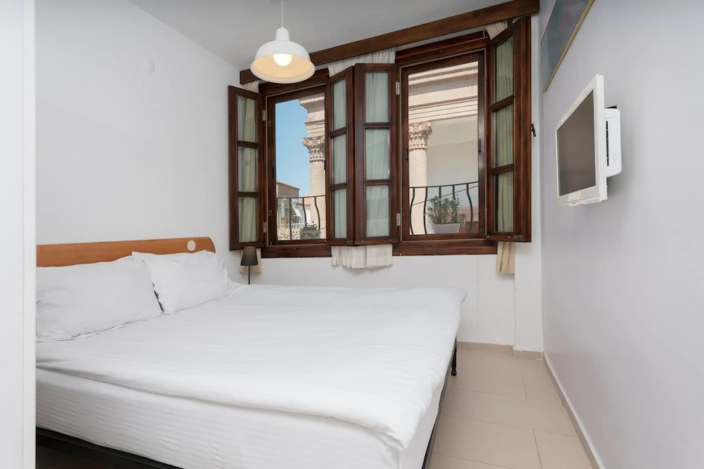 Bouti Ayvalik Otel
