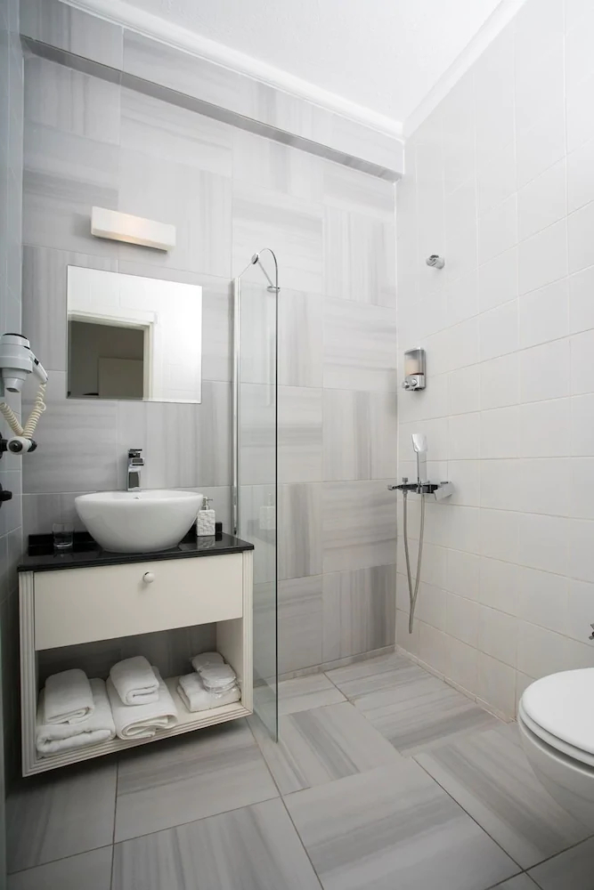 Bouti Ayvalik Otel