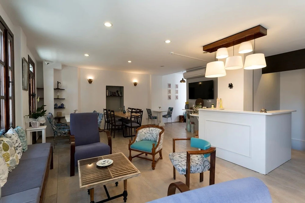 Bouti Ayvalik Otel