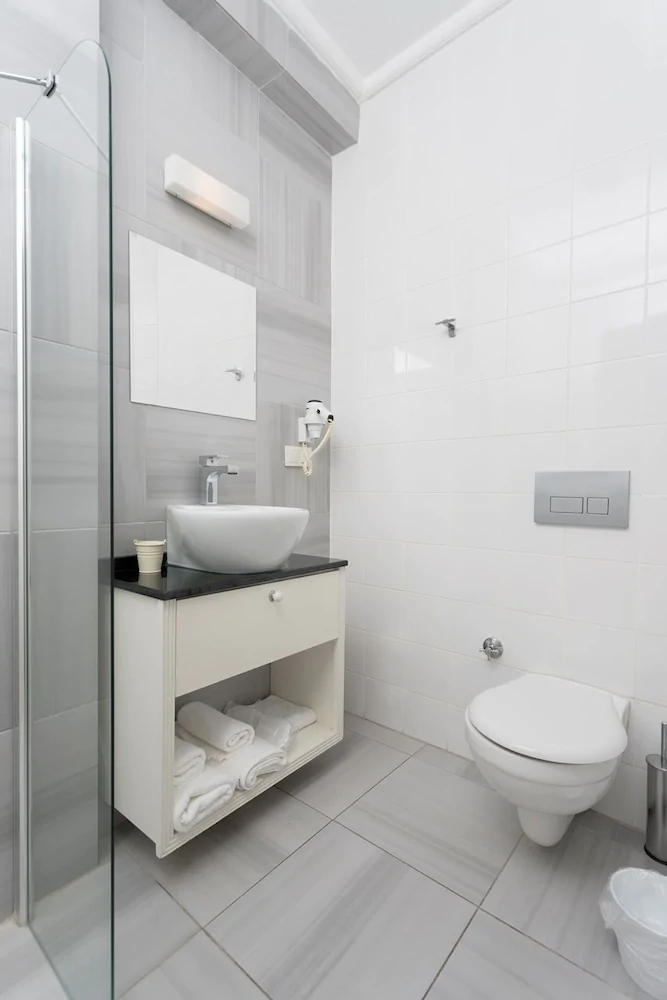 Bouti Ayvalik Otel