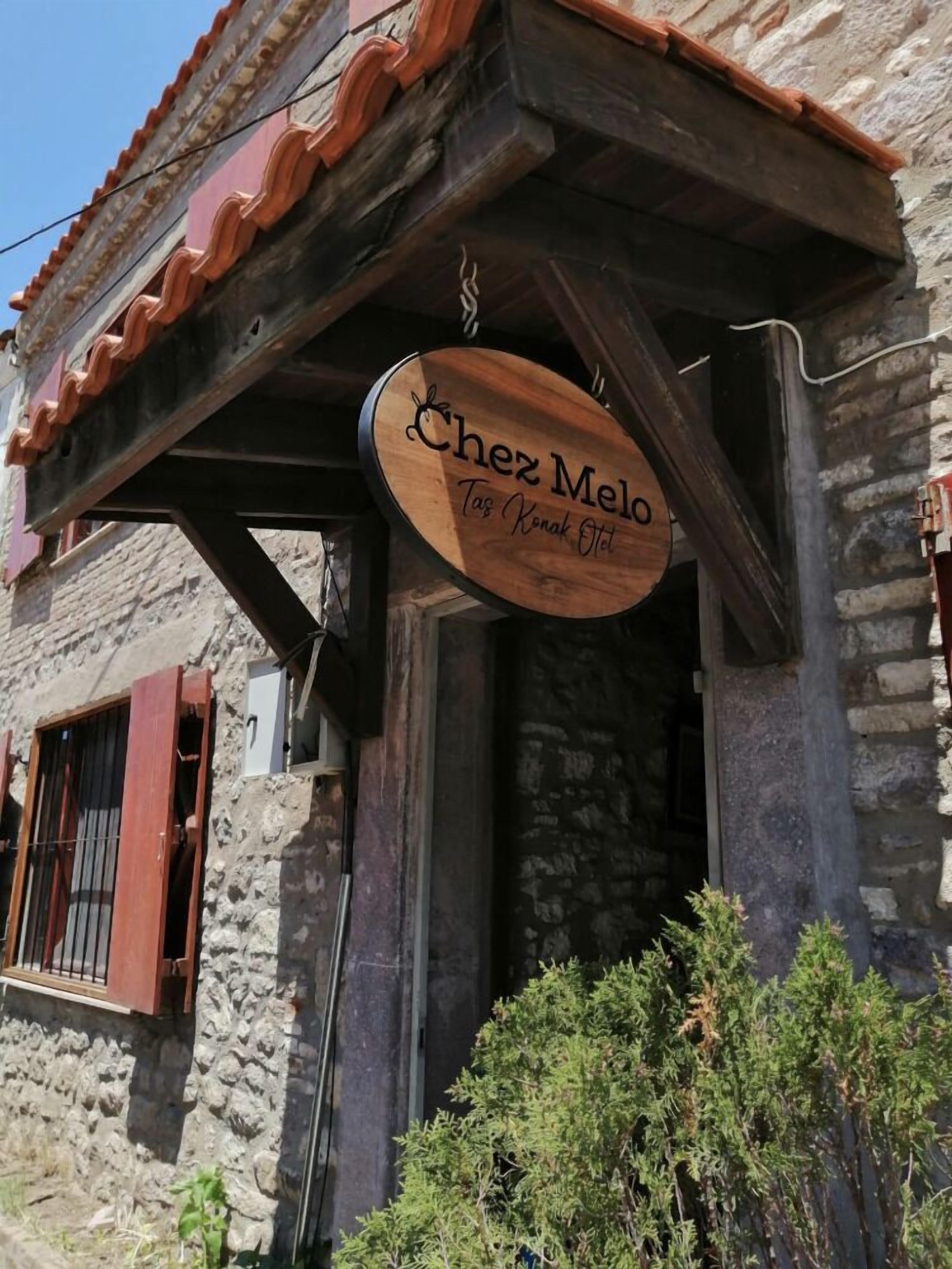 Chez Melo Tas Konak Otel