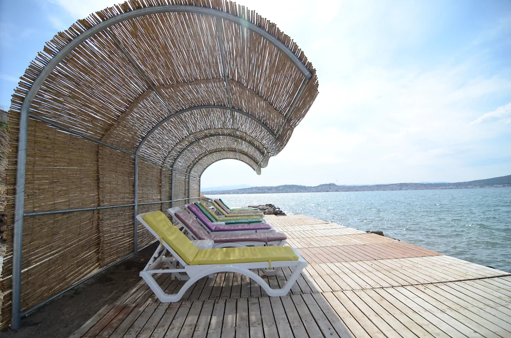 Cunda Kivrak Hotel