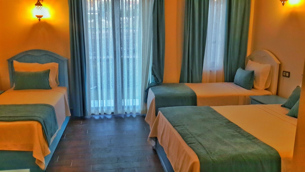 Cunda Rota Hotel