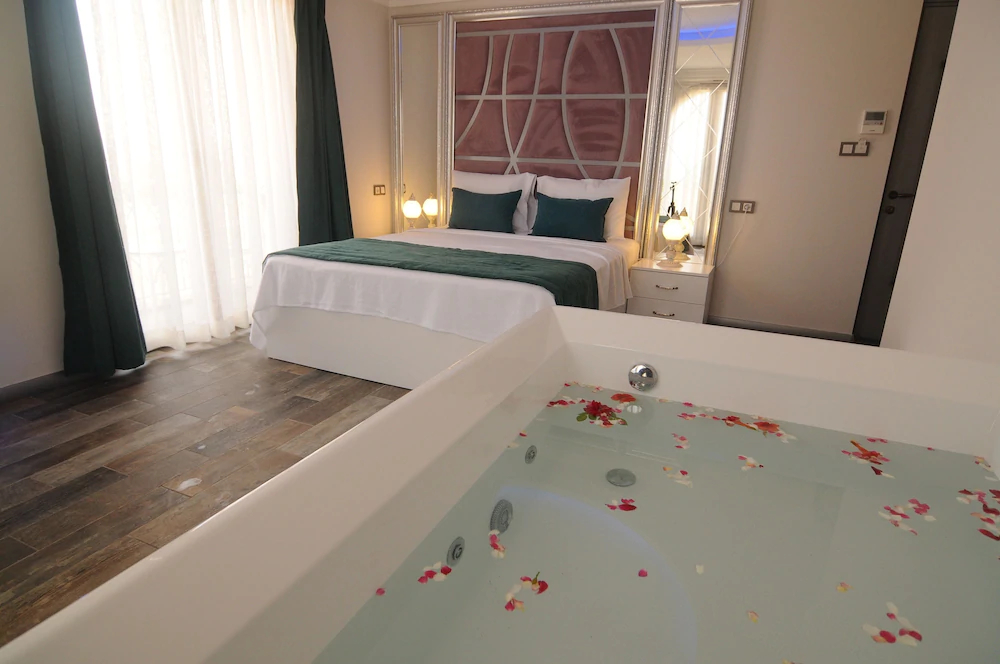 Cunda Rota Hotel