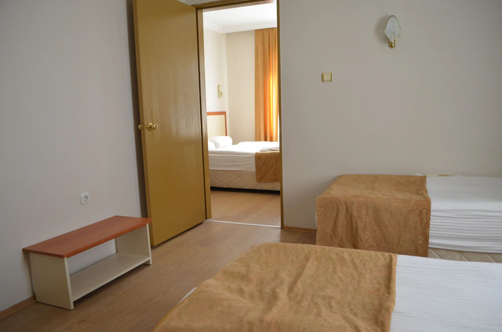 Grand Milano Hotel