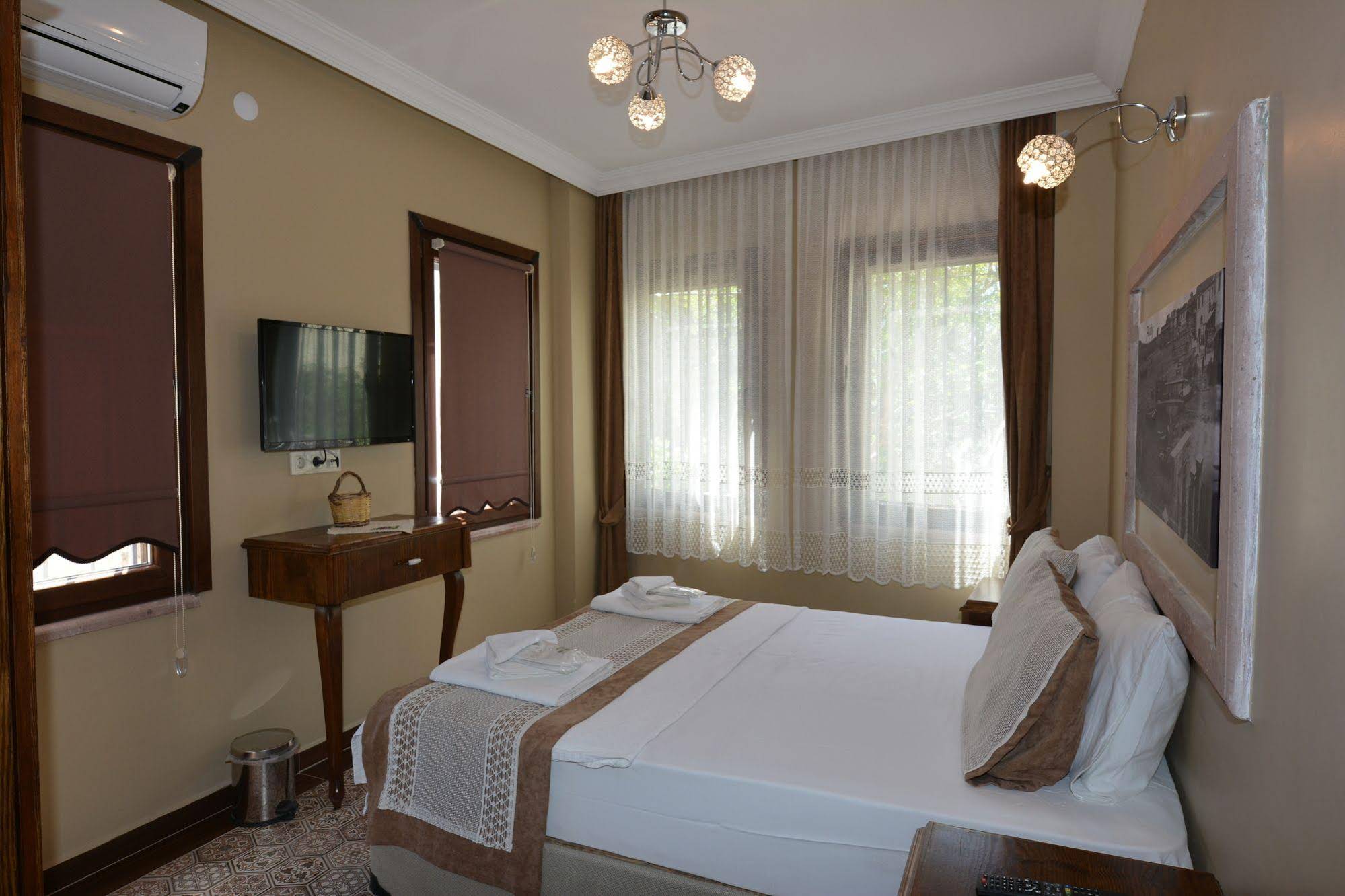 Hayriye Hanim Ege Otel